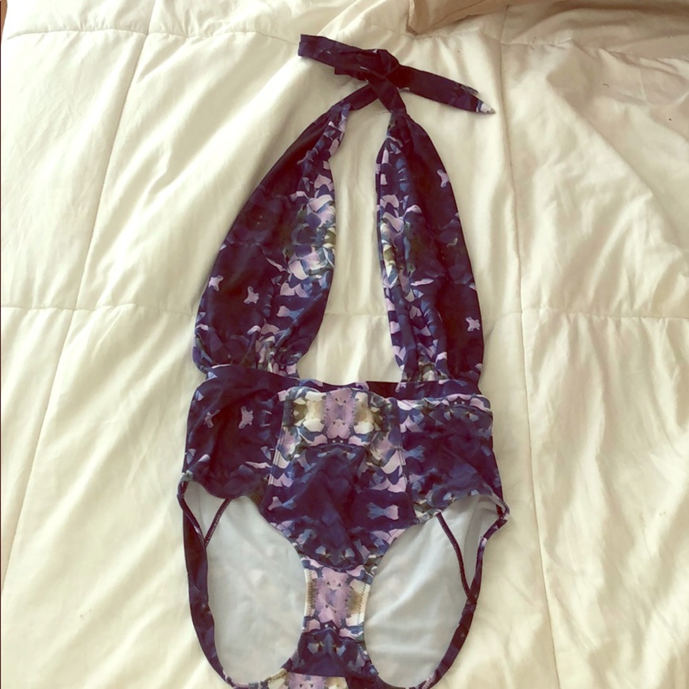 Floral One piece swim-suit